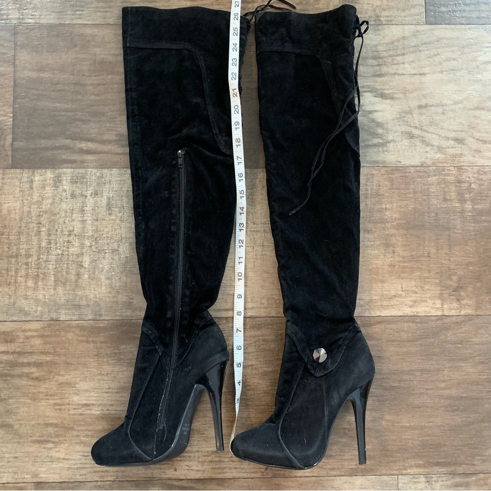 Frederick’s of Hollwood thigh high suede like heeled boots - Picture 8 of 10